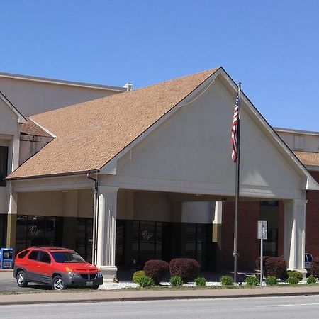 Eagle'S Nest Hotel & Conference Center Quincy Εξωτερικό φωτογραφία