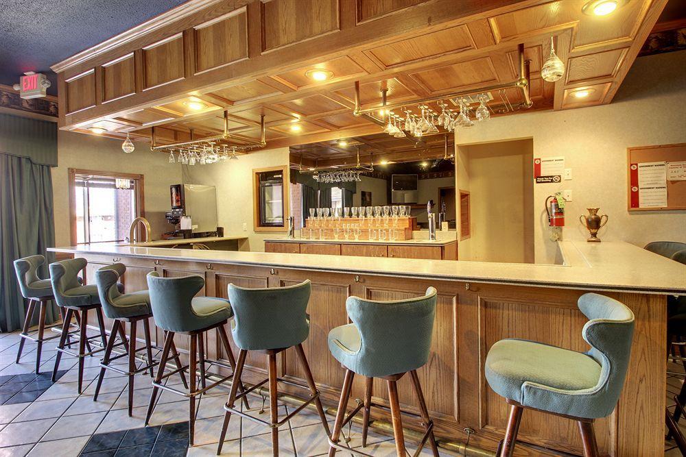 Eagle'S Nest Hotel & Conference Center Quincy Εξωτερικό φωτογραφία