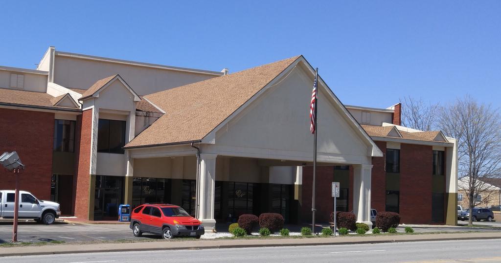 Eagle'S Nest Hotel & Conference Center Quincy Εξωτερικό φωτογραφία